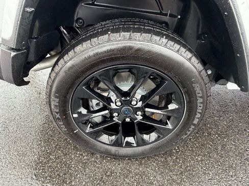 Certified 2025 Jeep Wrangler Sahara 4xe w/ Safety Group image 14