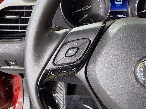 Certified 2019 Toyota C-HR XLE FWD image 19
