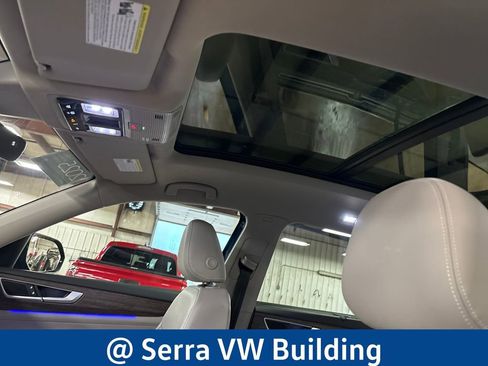 Certified 2025 Volkswagen Atlas SEL AWD/4WD image 14