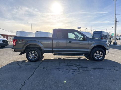 Used 2015 Ford F150 XLT w/ Equipment Group 302A Luxury image 4