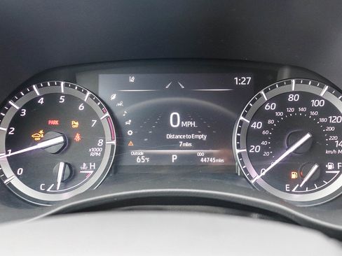 Used 2021 Toyota Highlander Platinum image 25