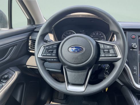 Used 2024 Subaru Outback AWD/4WD image 23