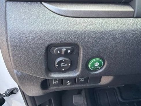Used 2025 Honda Ridgeline RTL image 14