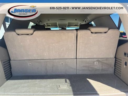 Used 2017 Chevrolet Tahoe LT w/ Luxury Package AWD/4WD image 8