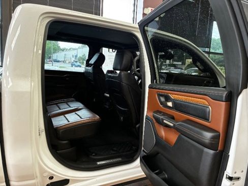 Used 2020 RAM 1500 Limited AWD/4WD image 34