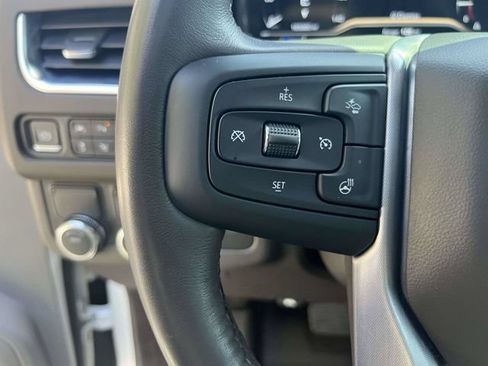 Used 2022 GMC Yukon XL SLT w/ SLT Premium Package RWD image 26