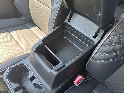 New 2026 GMC Canyon Denali image 37