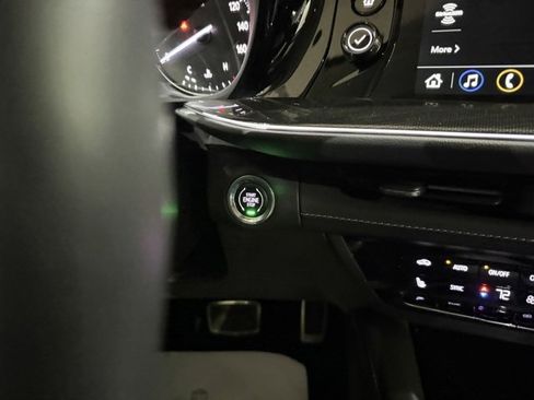 Used 2023 Buick Envision Essence w/ Sport Touring Package image 18