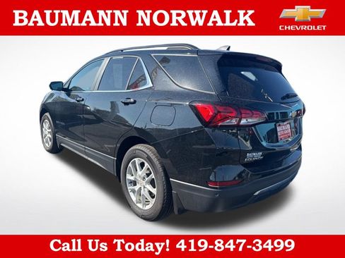 Used 2024 Chevrolet Equinox LT w/ LPO, Floor Liner Package FWD image 7