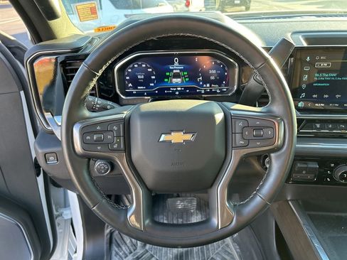 Used 2025 Chevrolet Silverado 2500 High Country w/ Technology Package image 24