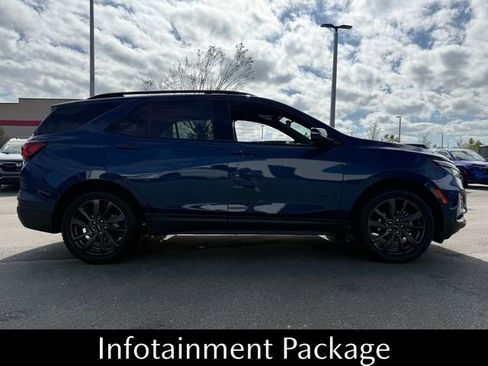Used 2022 Chevrolet Equinox RS w/ RS Leather Package image 13
