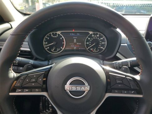 Certified 2025 Nissan Altima 2.5 SR image 20