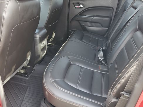 Used 2018 GMC Canyon Denali image 28