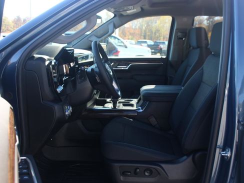 New 2026 GMC Sierra 1500 Elevation w/ Preferred Package image 15