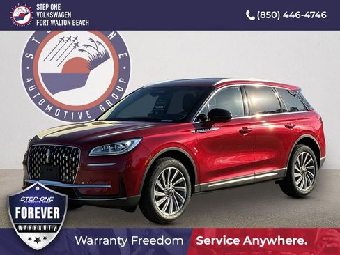 Used 2023 Lincoln Corsair Reserve w/ Equipment Group 201A image 1