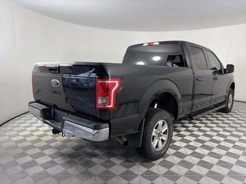 Used 2017 Ford F150 XLT w/ Trailer Tow Package image 7