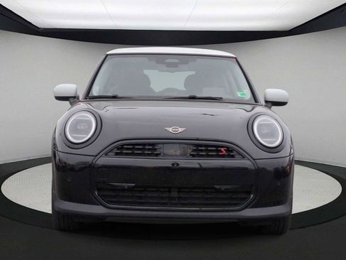 Certified 2025 MINI Cooper S image 3