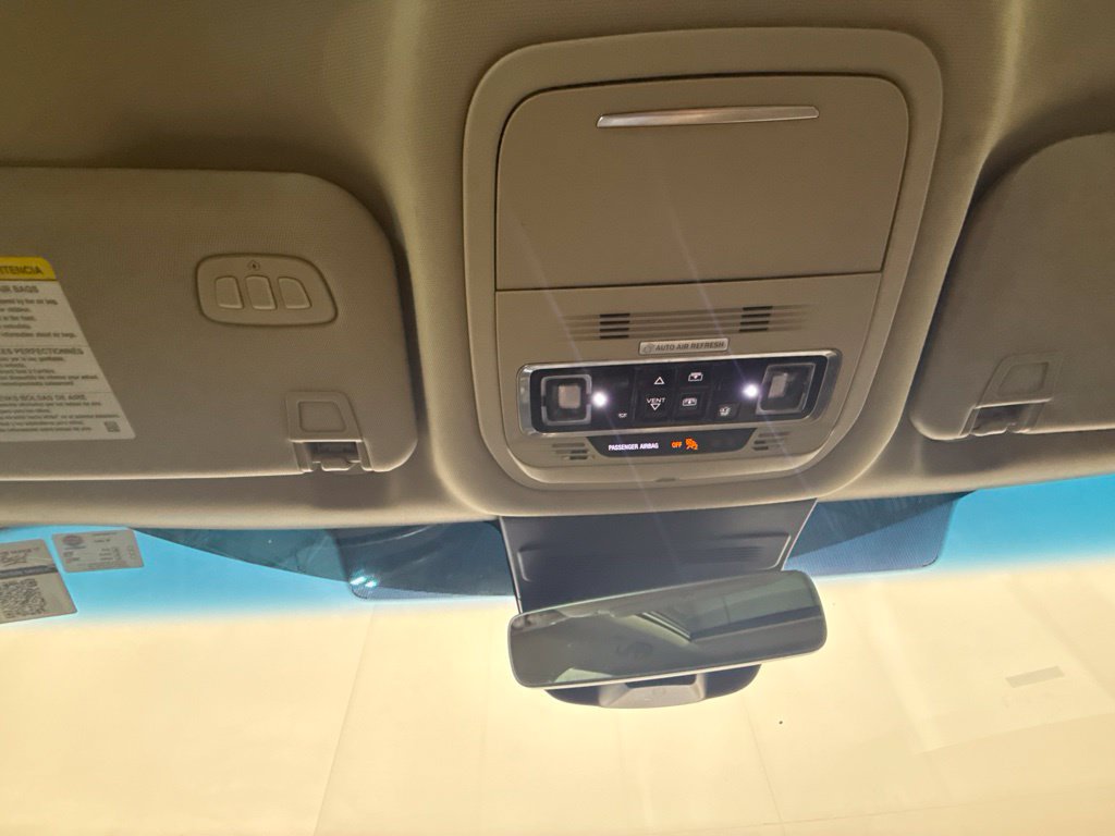 Used 2024 Lincoln Nautilus Premier w/ Equipment Group 102A AWD/4WD image 35