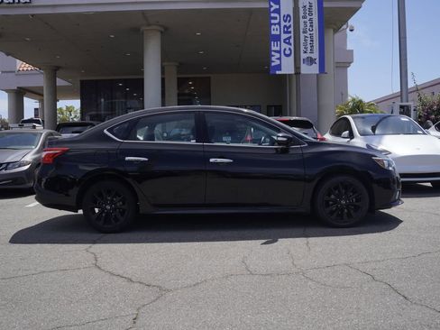 Used 2017 Nissan Sentra SR w/ SR Midnight Edition FWD image 3