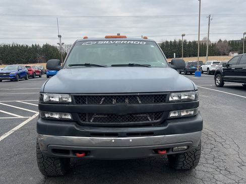 Used 2001 Chevrolet Silverado 2500 LS w/ Snow Plow Prep Pkg image 9