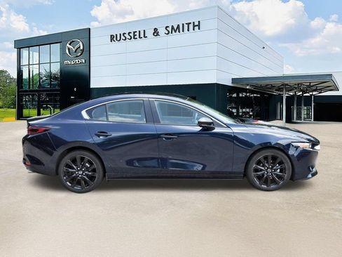 Used 2024 MAZDA MAZDA3 s FWD image 3
