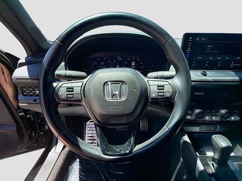 Used 2025 Honda Accord Sport image 10