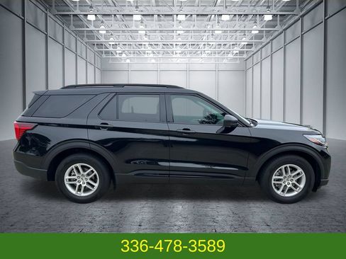 Used 2026 Ford Explorer Active RWD image 6