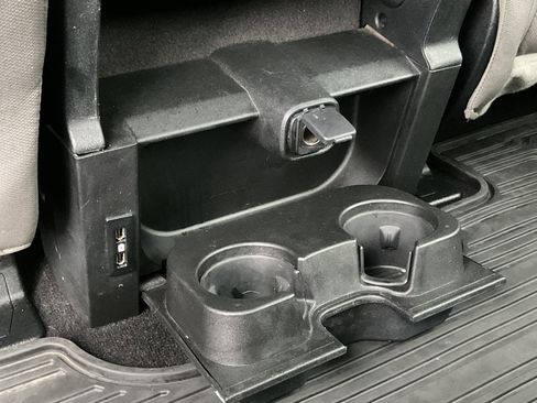 Used 2020 Ford F150 XLT image 34