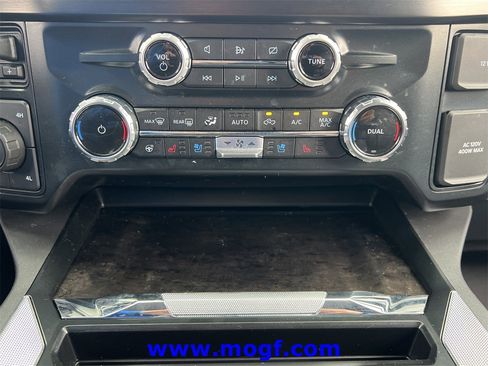 Used 2023 Ford F250 Lariat w/ Sport Appearance Package image 11