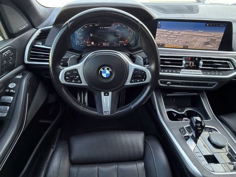 Used 2022 BMW X7 M50i AWD/4WD image 13