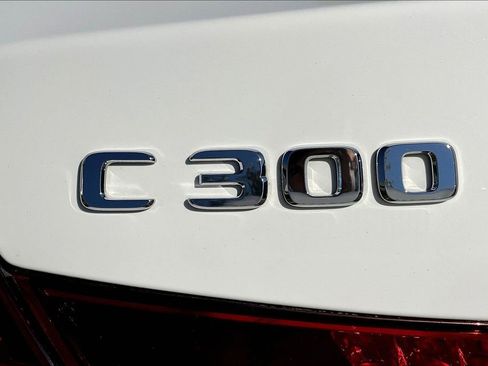 Certified 2022 Mercedes-Benz C 300 4MATIC Sedan image 33