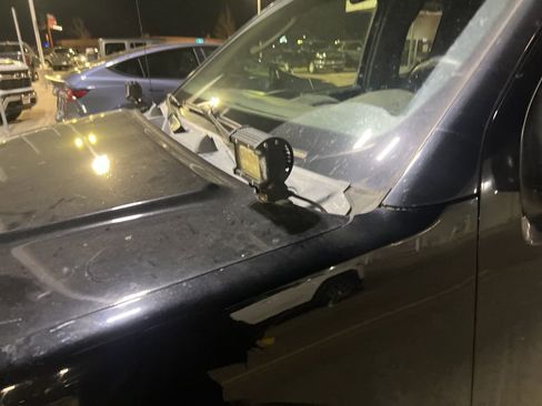 Used 2007 Nissan Frontier SE w/ SE Value Truck Pkg image 6