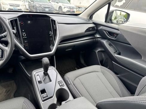 Used 2024 Subaru Crosstrek 2.0i Premium AWD/4WD image 16