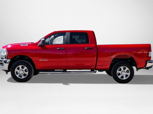 Used 2024 RAM 2500 Big Horn w/ Bed Utility Group image 9