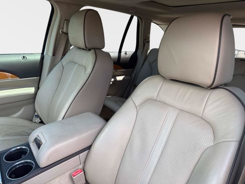 Used 2014 Lincoln MKX FWD w/ Equipment Group 102A image 20