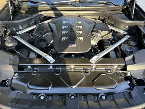 New 2026 BMW X7 M60i image 26
