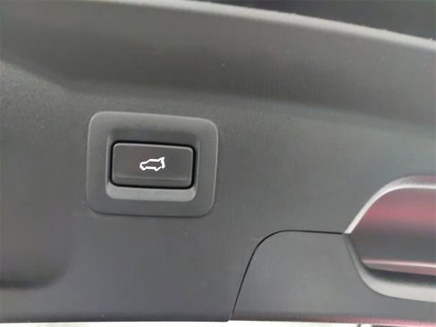 Used 2022 MAZDA CX-9 Touring Plus image 14