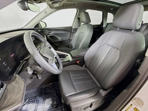 Certified 2025 Audi Q5 2.0T Premium Plus w/ Premium Plus image 5