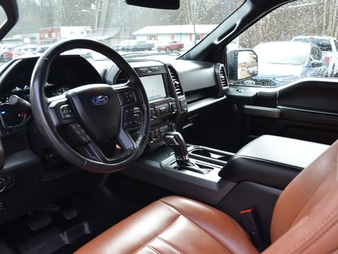 Used 2020 Ford F150 XLT w/ Equipment Group 302A Luxury image 16