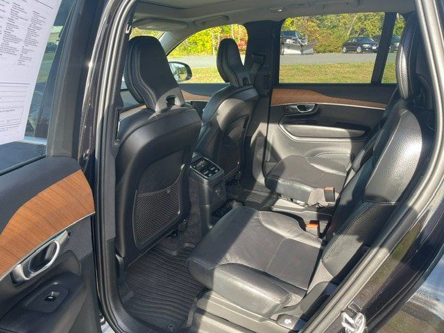 Used 2025 Volvo XC90 T8 Plus w/ Protection Package AWD/4WD image 10