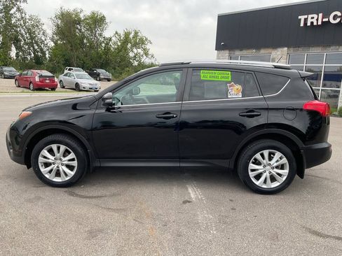 Used 2015 Toyota RAV4 Limited w/ Technology Package AWD/4WD image 3