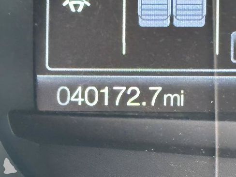 Certified 2022 Ford Edge Titanium AWD/4WD image 12