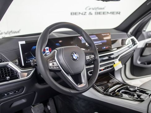 Used 2026 BMW X5 sDrive40i w/ Climate Comfort Package RWD image 21