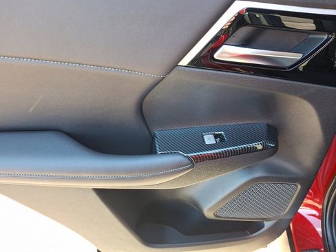 Used 2023 Mitsubishi Outlander SE image 19