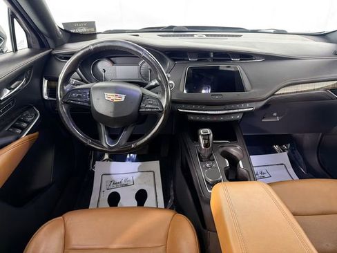 Used 2019 Cadillac XT4 Premium Luxury image 22