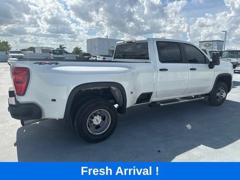 Used 2026 Chevrolet Silverado 3500 W/T AWD/4WD image 14