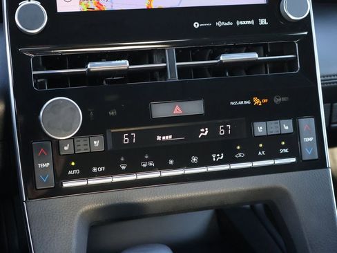 Used 2021 Toyota Avalon Limited w/ Advanced Safety Package FWD image 24
