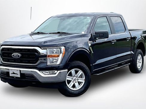 Used 2022 Ford F150 XLT w/ Trailer Tow Package AWD/4WD image 3