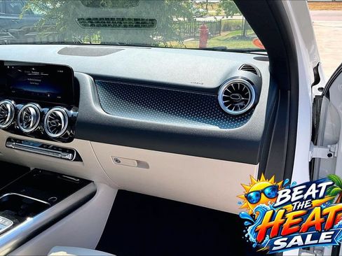 Used 2025 Mercedes-Benz GLA 250 image 18