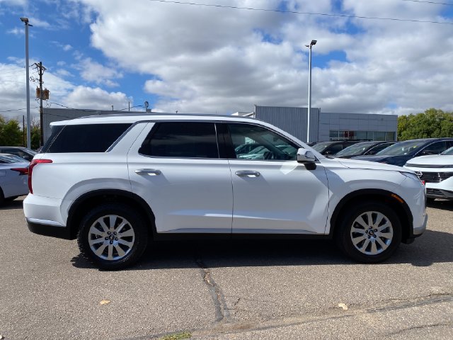 Used 2024 Hyundai Palisade SEL AWD/4WD image 6